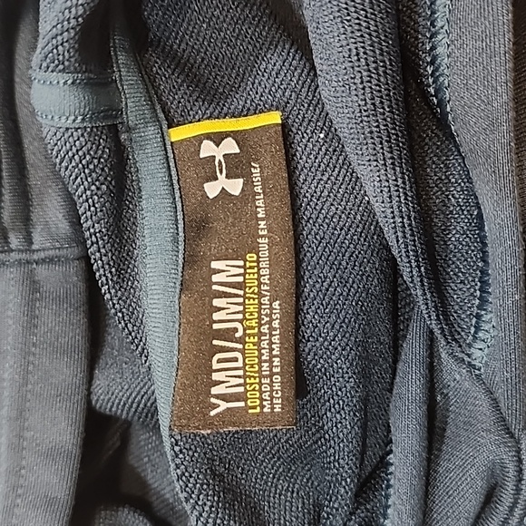 Under Armour Hoddie Active Pullover Jacket.  M - Picture 9 of 10